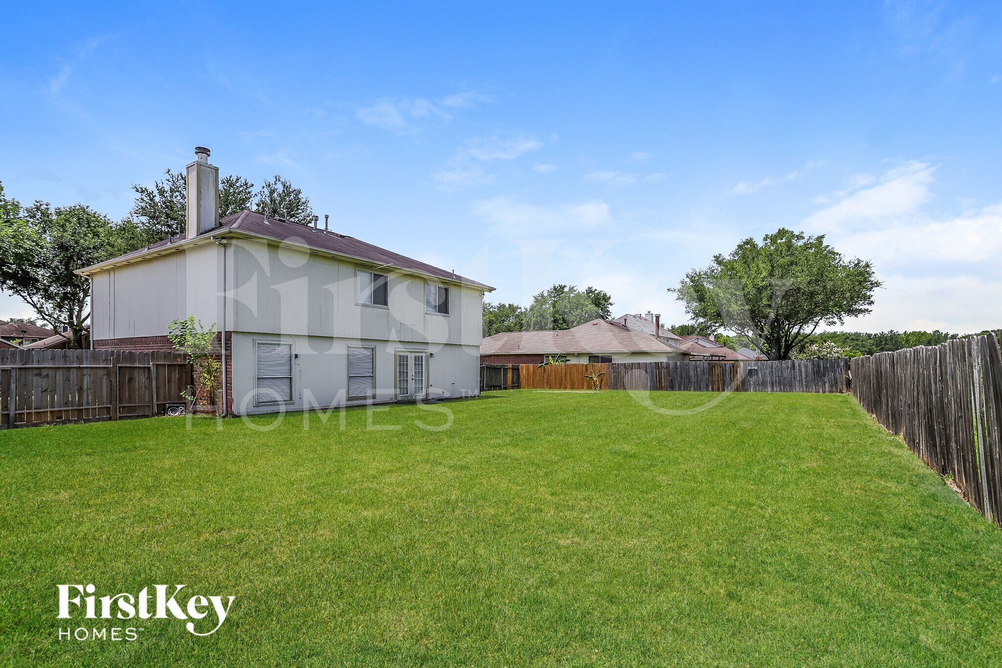 Building Photo - 518 Foxglove Dr