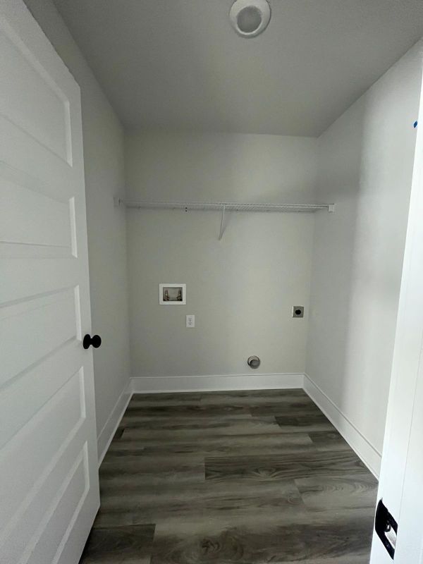 Building Photo - 166 Lake Meadows Dr