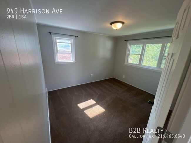 Building Photo - 949 Harrison Ave