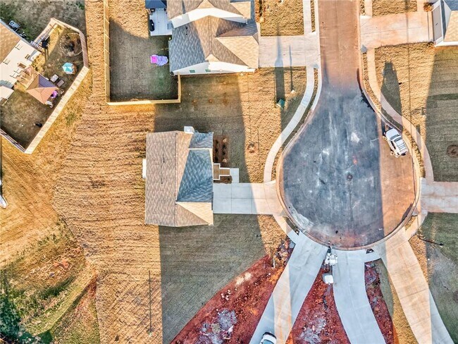 Building Photo - 21 Belfield Ct