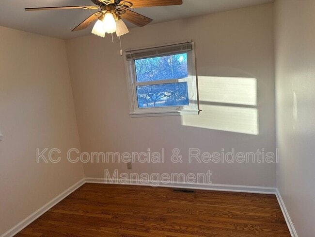 Building Photo - 11508 E 51 St S