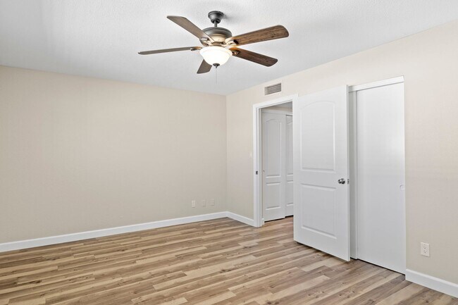 Building Photo - AMAZING ASU RENTAL CLOSE TO CAMPUS