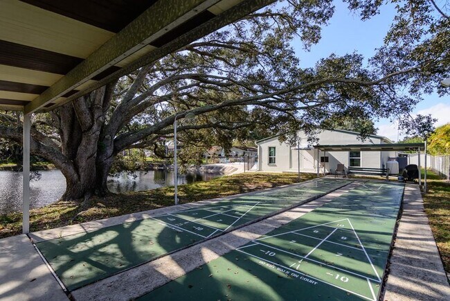 Building Photo - 1008 Heron Ct