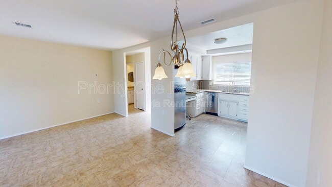 Building Photo - 16798 Diego Dr