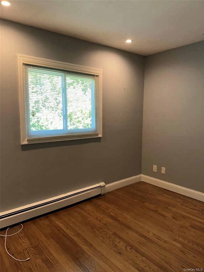 Building Photo - 280 Terry Rd