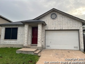 Building Photo - 2319 Dalhart Pass