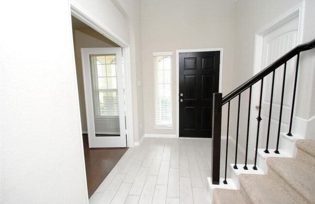 Building Photo - 60 Indian Wells Dr