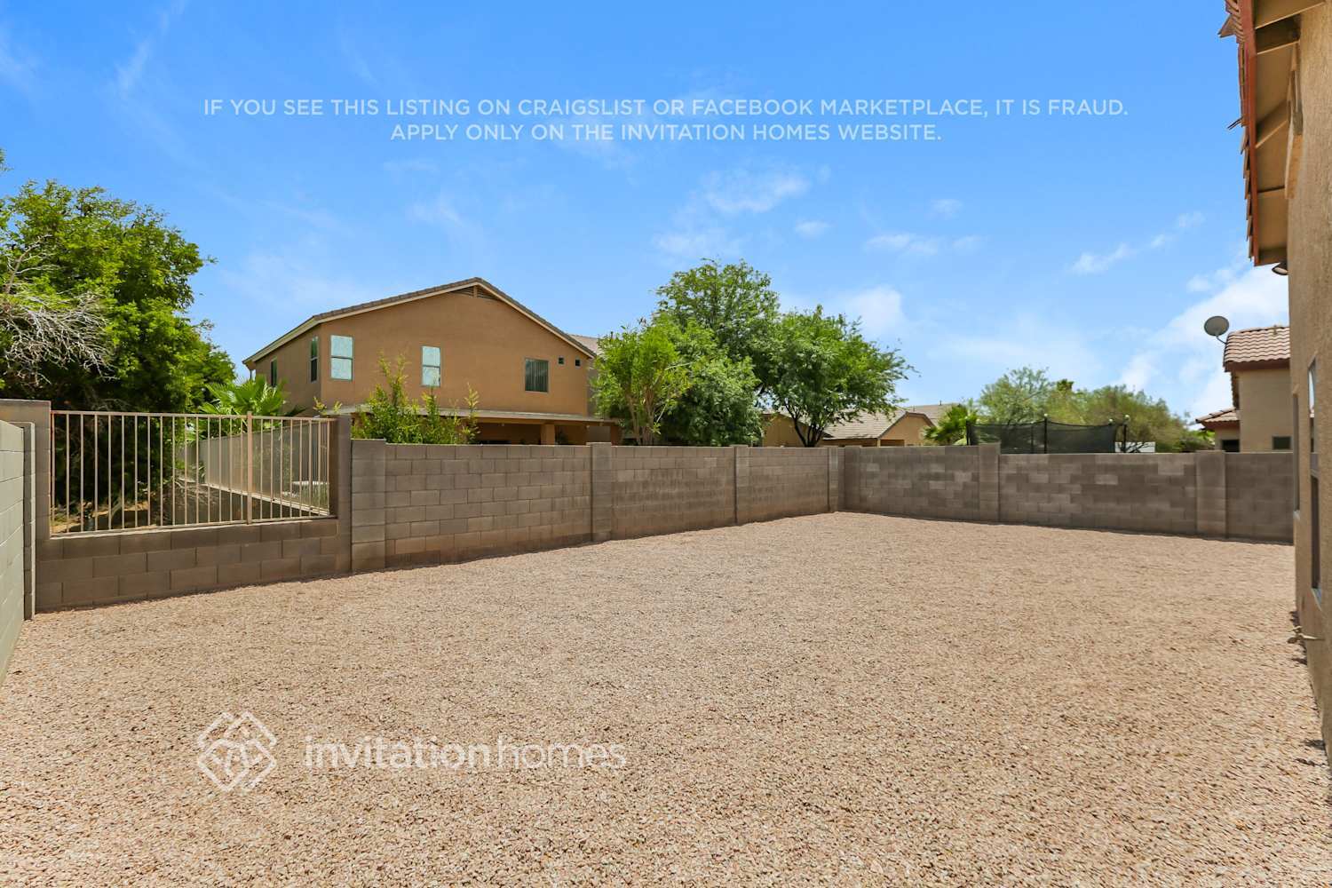 Building Photo - 2035 S 83rd Ln
