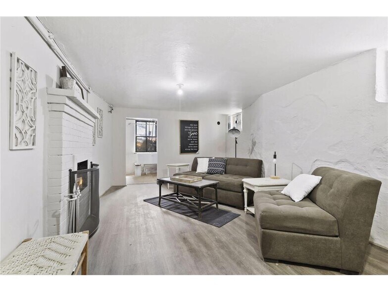 Building Photo - 1310 Marshall Ave