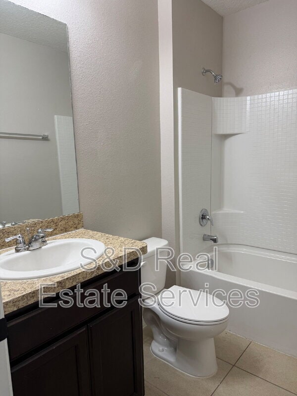 Building Photo - 6191 Grey Heron Dr