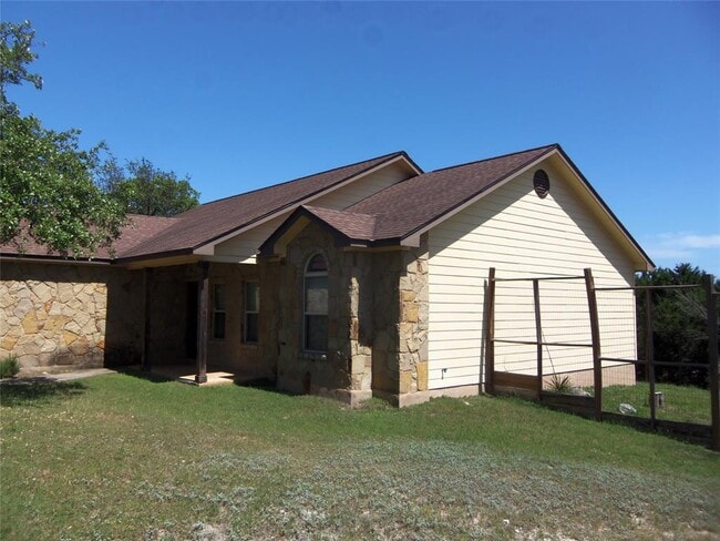 Building Photo - 10611 Lake Beach Dr