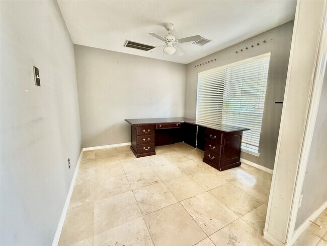 Building Photo - 8815 Champion Springs Cir