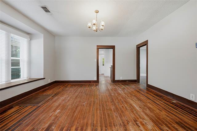 Building Photo - 529 E Woodard St