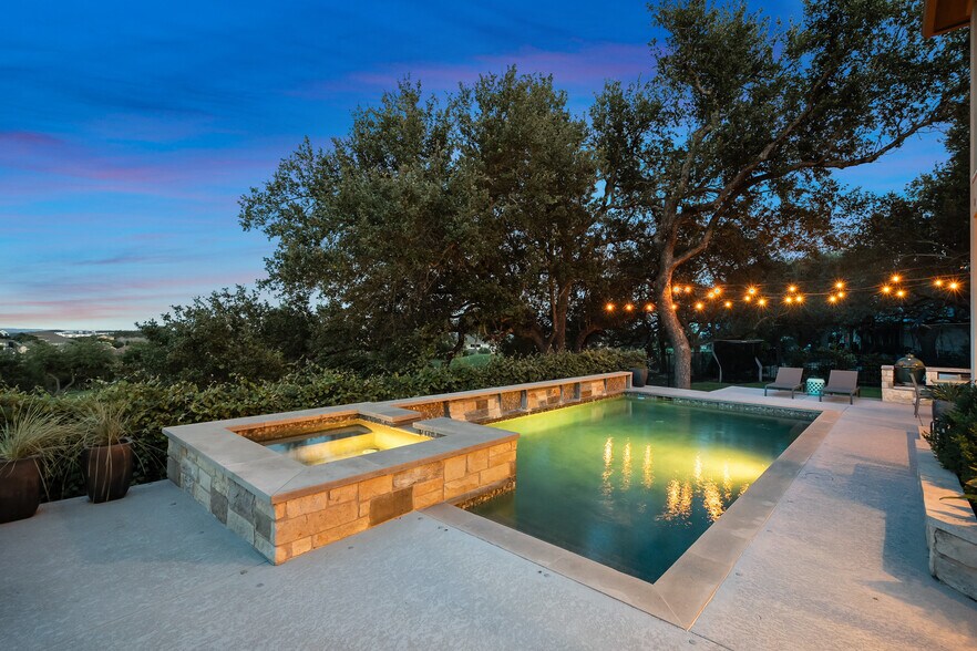 Primary Photo - 4113 Sugarloaf Dr