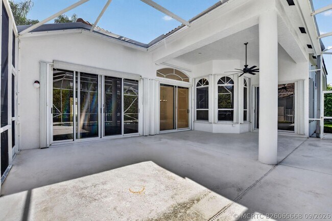 Building Photo - 10031 Lexington Estates Blvd