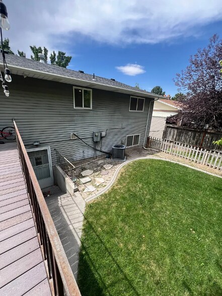 Building Photo - 5545 Hew Wood Dr