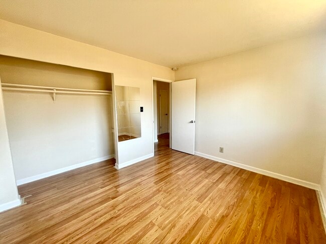 Building Photo - 1797 Wyrick Ave