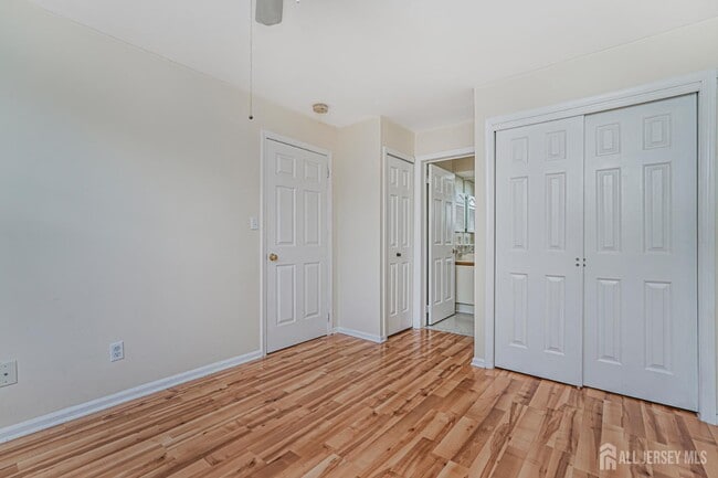 Building Photo - 212 Blew Ct