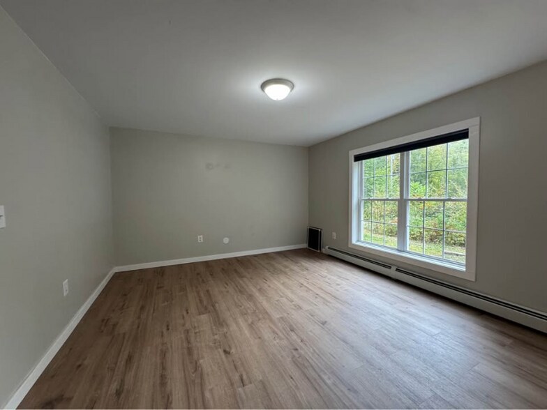 Building Photo - 15 McGrath Dr