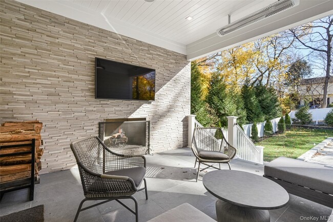 Building Photo - 65 Myrtle Blvd