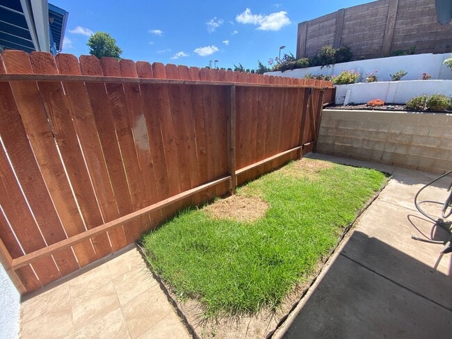 Building Photo - Pet-Friendly Studio in Orcutt with Yard & Utilities Included – Available Now!