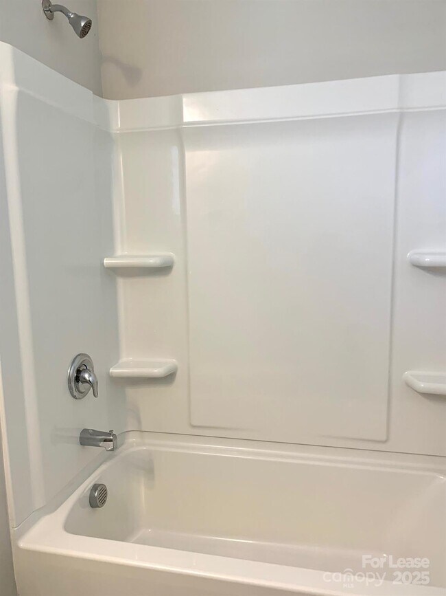 Building Photo - 2473 Seagull Dr