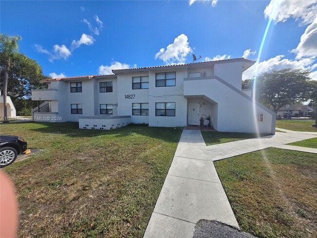 Building Photo - 14827 SW 80th St