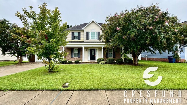 Primary Photo - 4BR 2.5 Bath with Screened Porch and priva...