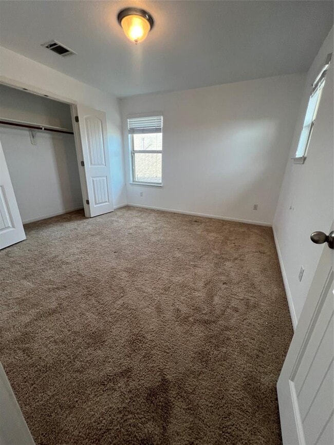 Building Photo - 1508 Daylily Loop