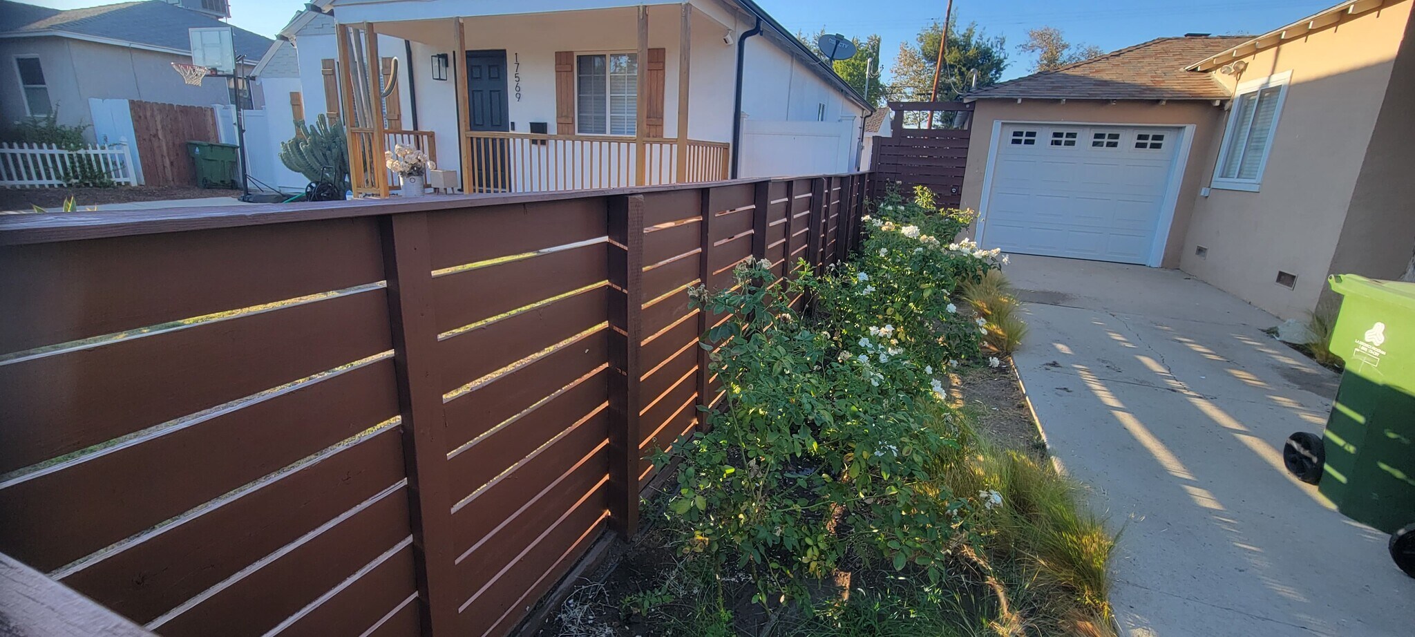 Building Photo - 17565 Bullock St