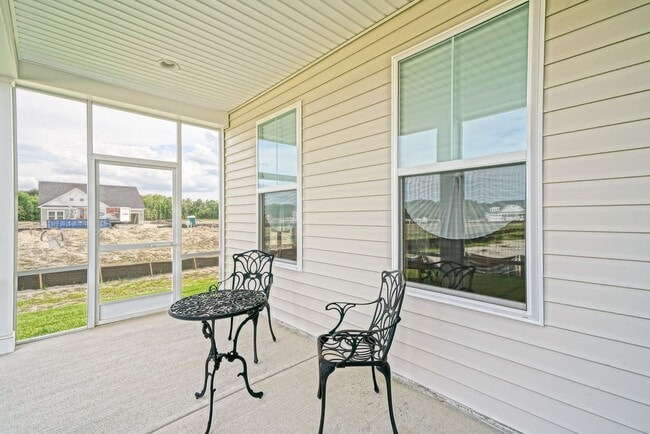 Building Photo - 24487 Robert Andrew Dr