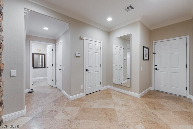 Building Photo - 2676 Lochleven Way