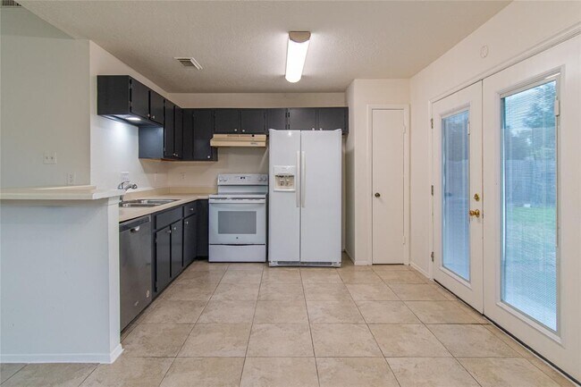 Building Photo - 12710 Autumn Mill Dr