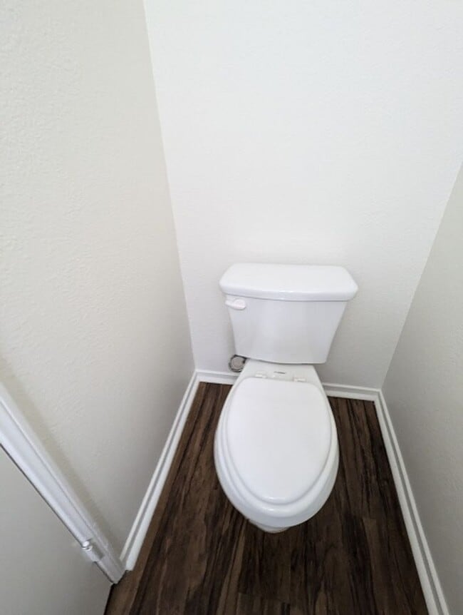 Building Photo - 2 Bed / 2.5 Bathroom Two Story Townhome at the Tristan complex in Rancho San Diego