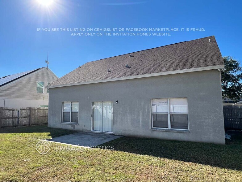 Building Photo - 7108 49th Pl E