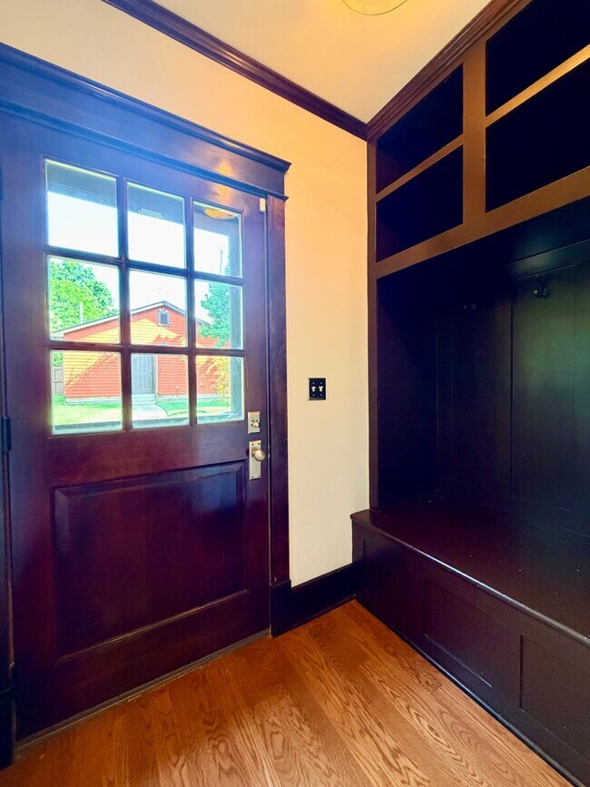 Building Photo - Renovated Historic Craftsman in East Nashville | 4 Bedrooms, 2-Car Garage & Outdoor Living