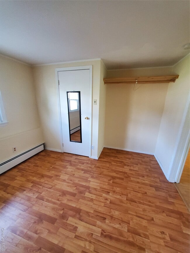 Building Photo - 57 N Lewis Ave