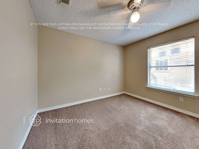 Building Photo - 2512 Bayberry Ln