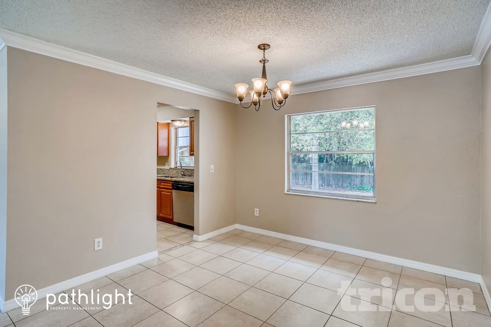 Building Photo - 842 Benchwood Ct