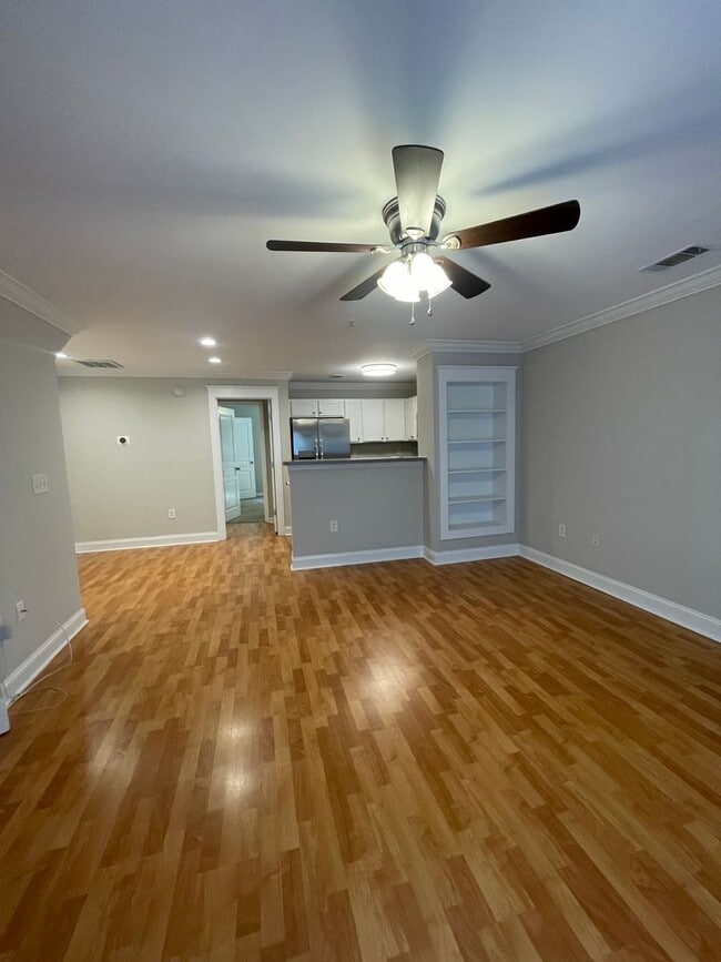 Building Photo - 07-211 Markey