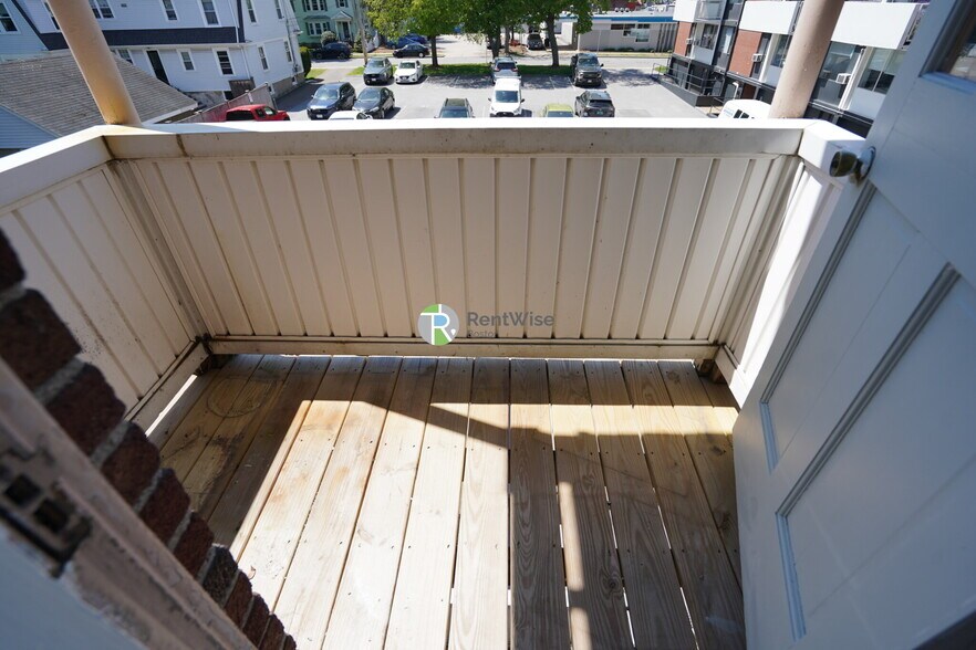 Building Photo - 840 Massachusetts Ave