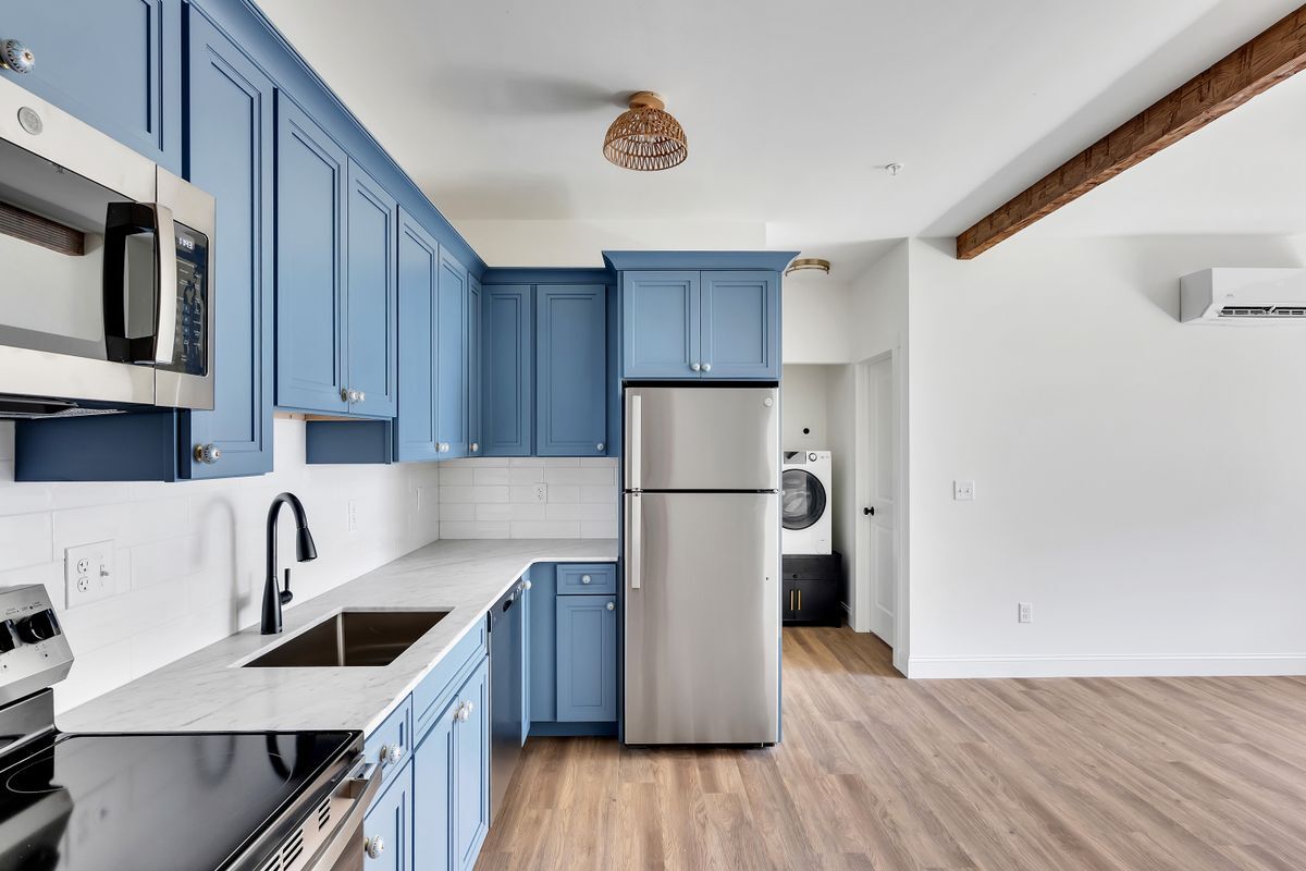 Building Photo - 36 Pawling Ave