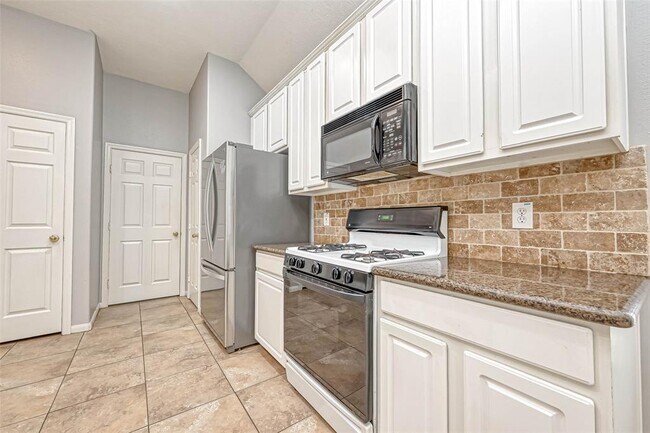 Building Photo - 118 N Willow Point Cir