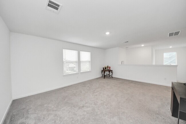 Building Photo - 21719 Flannel Bush Ln