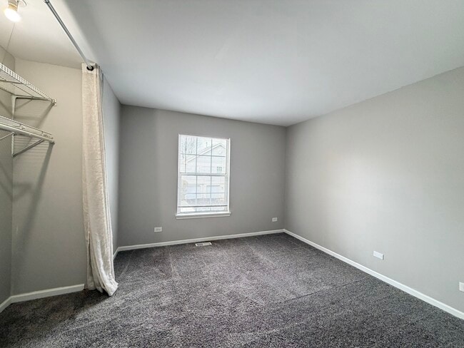 Building Photo - 1202 Ballantrae Pl