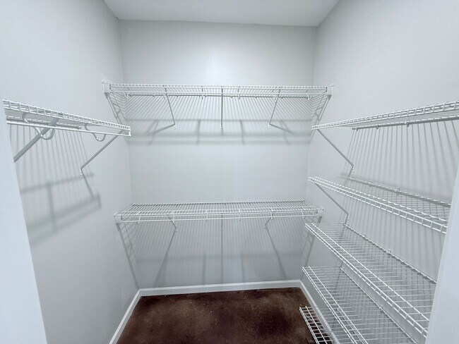 Building Photo - 104 Private Rd 4017