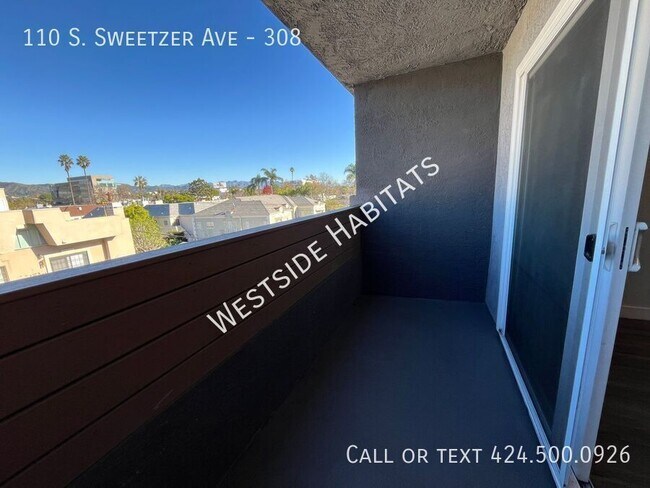 Building Photo - 110 Sweetzer Ave