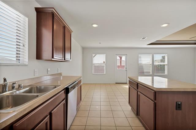 Building Photo - 14701 Southview Trail