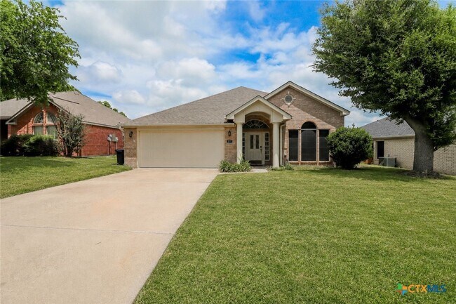 Building Photo - 2314 Kingsbury Dr