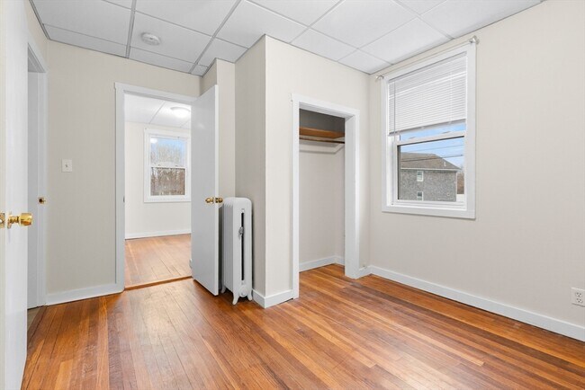 Building Photo - 147 Nahant Rd